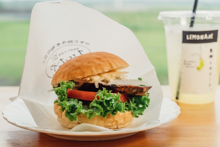 カツオたたきバーガー