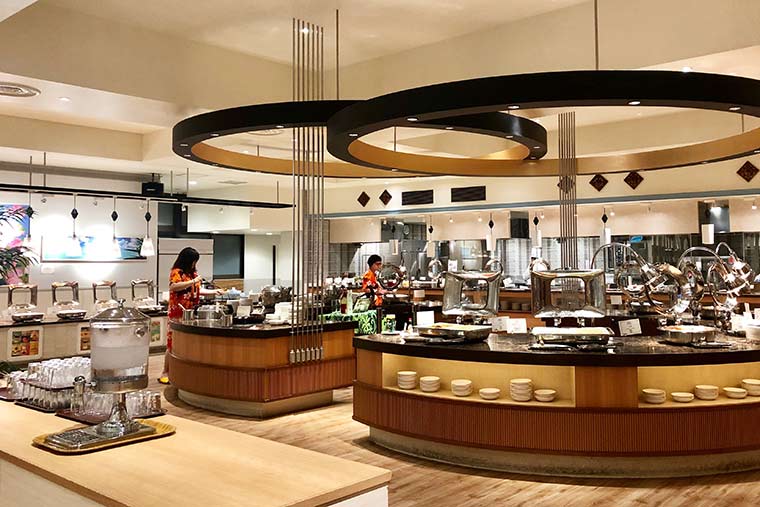 スパリゾートハワイアンズ　バイキング