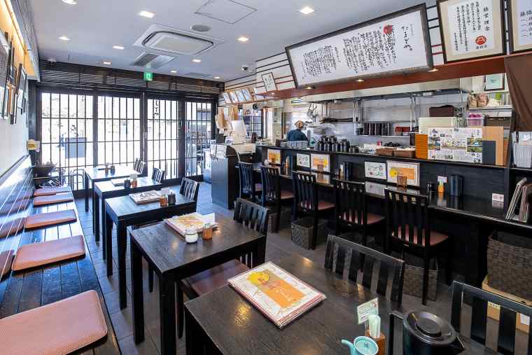 たまごやの店内