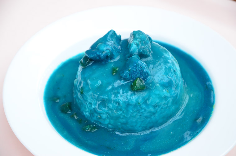 国営ひたち海浜公園　ネモフィラカレー