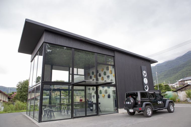 星のや富士のレセプション