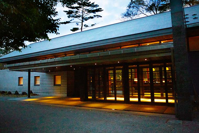 星のや軽井沢　集いの館