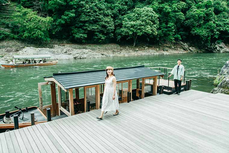 星のや京都 専用船