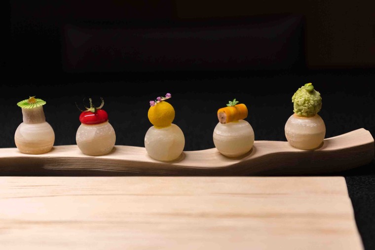 星のや東京　ダイニング　「五つの意思」