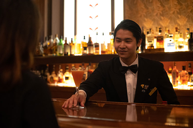 ホテル阪急インターナショナル バー「ケレス」