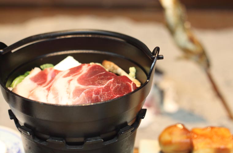 ホテルかずら橋 料理（ぼたん鍋）