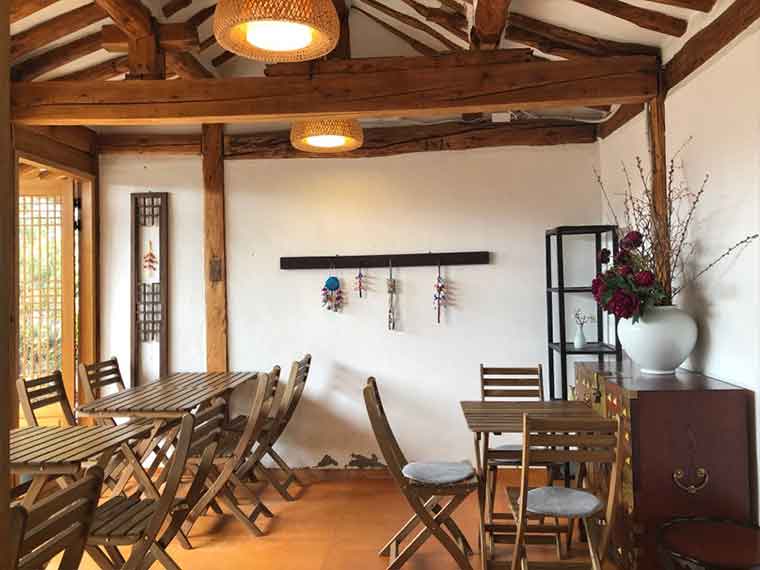 ミダムホン店内