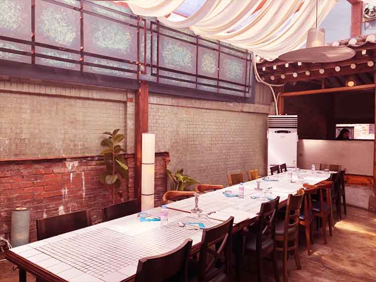 益善バンジュ　店内