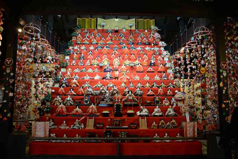 雛の館のジャンボつるし飾り