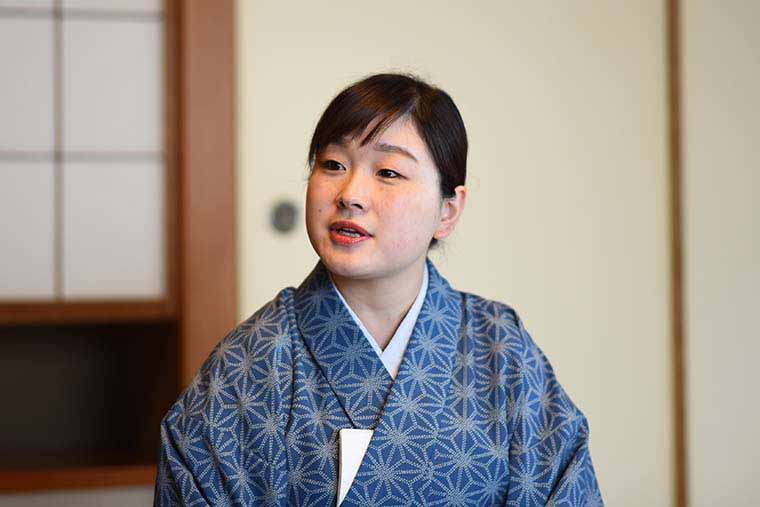 加賀屋　仲居さん