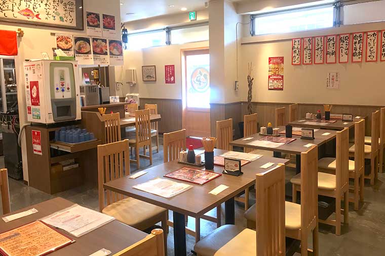 魚がし食堂　店内