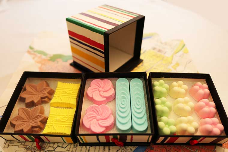 落雁 諸江屋 「わびタンス」