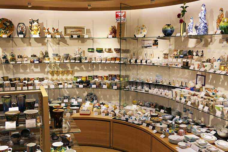 九谷焼諸江屋、高橋北山堂「九谷焼」