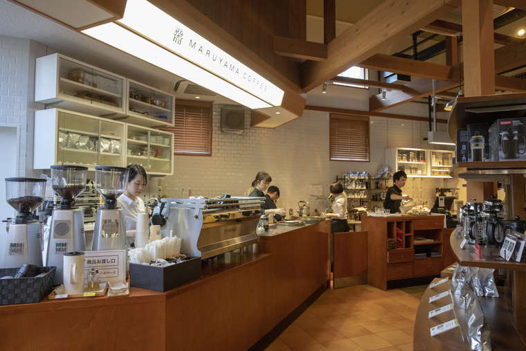 軽井沢星野エリア　ハルニレテラス　丸山珈琲