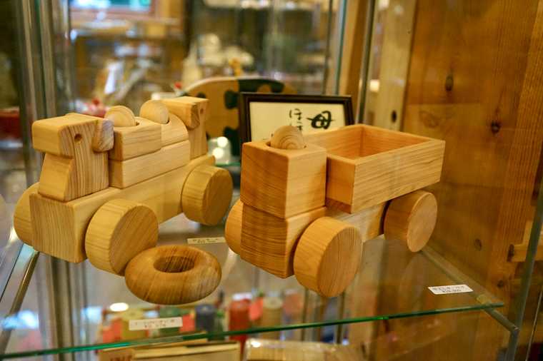 木製品専門店 我蘭憧(がらんどう)