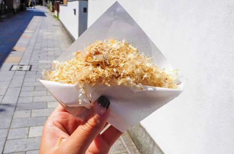 いわし節のねこまんま焼きおにぎり