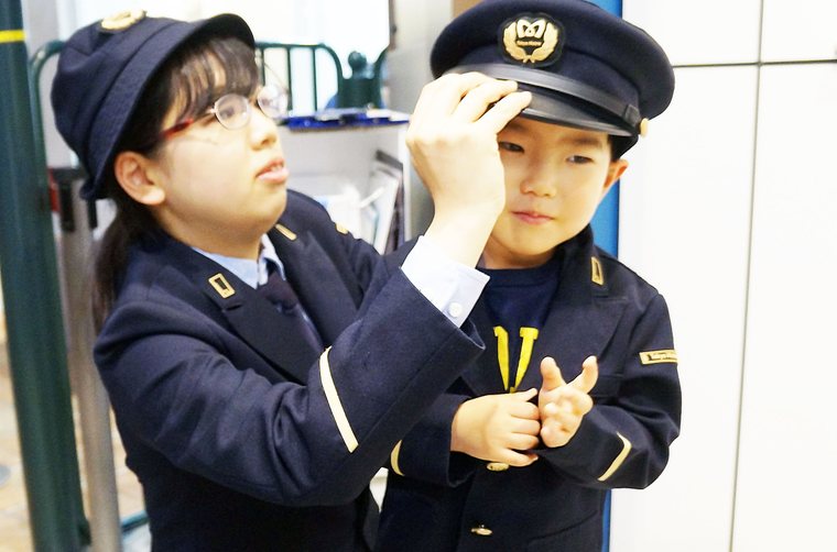 キッザニア東京　地下鉄　運転手