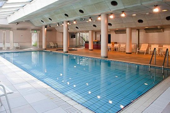 鬼怒川温泉ホテル　室内温泉プール