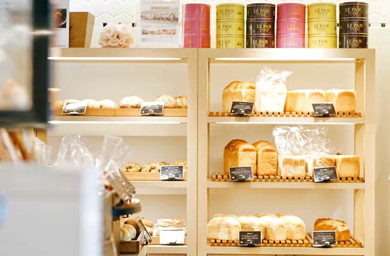 可愛らしい内装が素敵な「ル・パン神戸北野 本店」