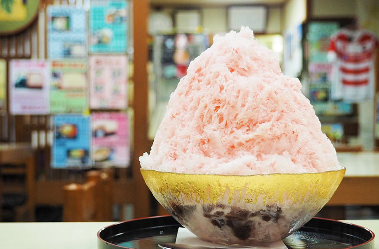 熊谷の名物かき氷「雪くま」