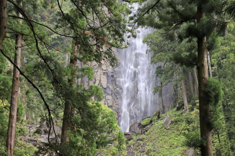 熊野詣　熊野那智大社