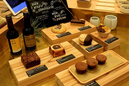 ダンデライオンチョコレート店内