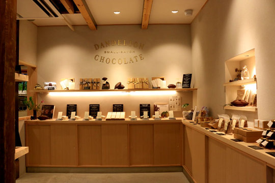 ダンデライオンチョコレート店内