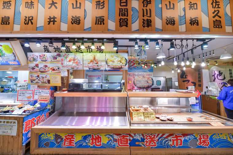 ラグーナテンボス　フェスティバルマーケット　海鮮たべりん広場