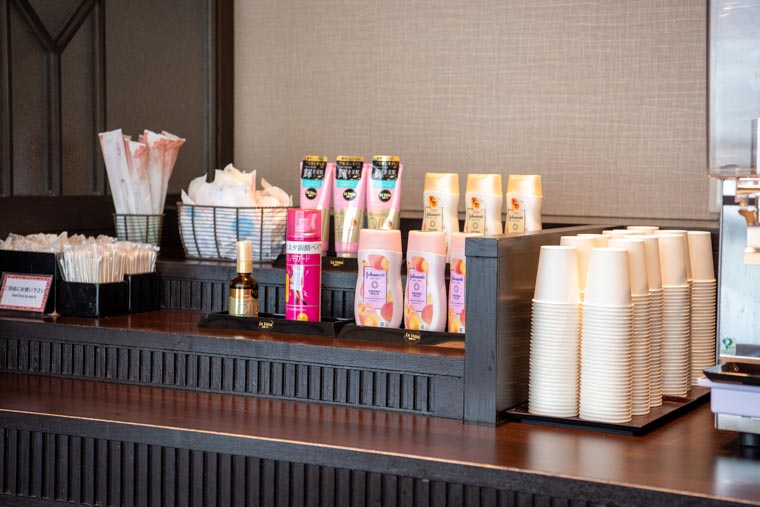 パウダールームに準備されたビネガードリンク