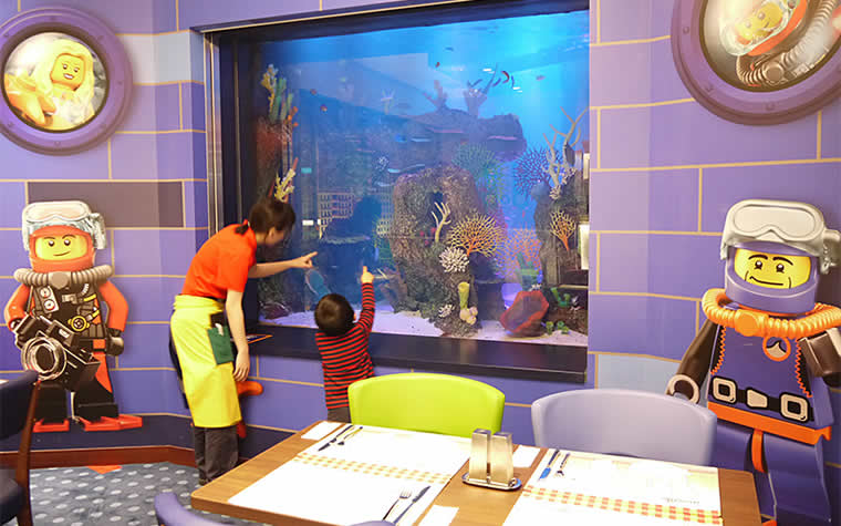 2階の「スカイラインバー」