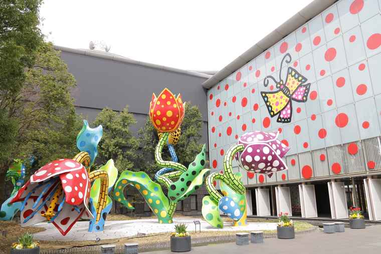 草間彌生『幻の華』