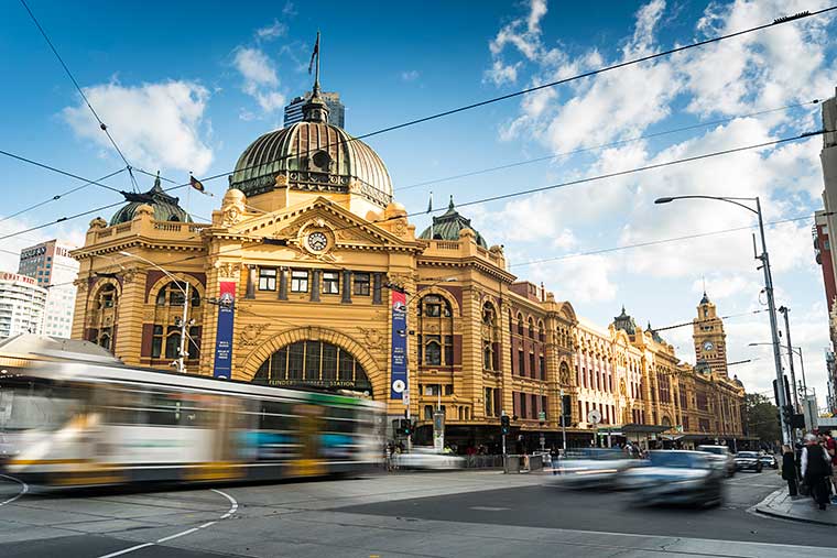 フリンダースストリート駅