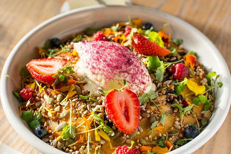 お洒落なカフェで休憩