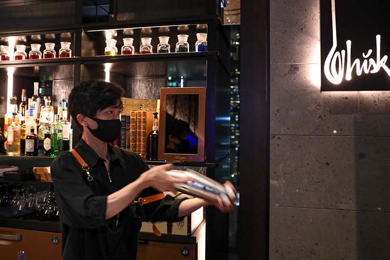 メズム東京 バー