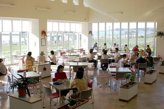 北海道　道の駅「みたら室蘭」ラウンジ