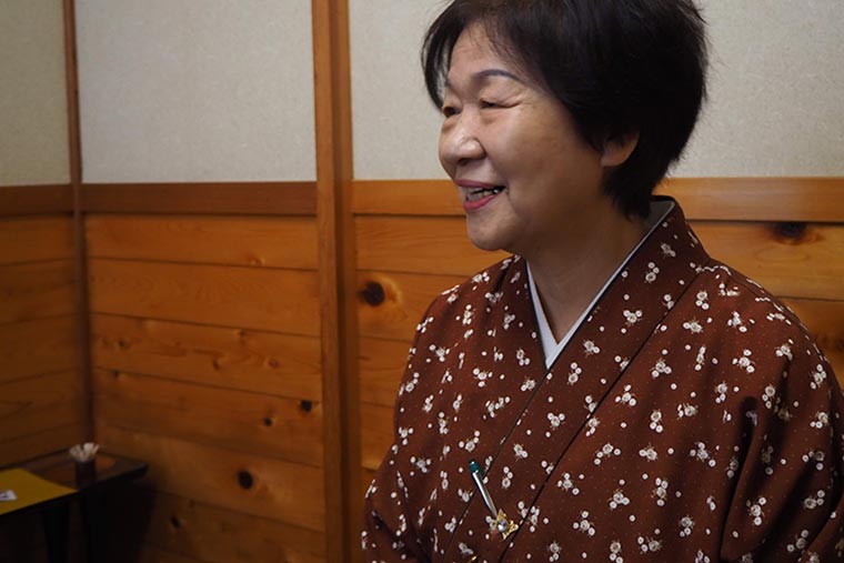 みち潮 仲居さん