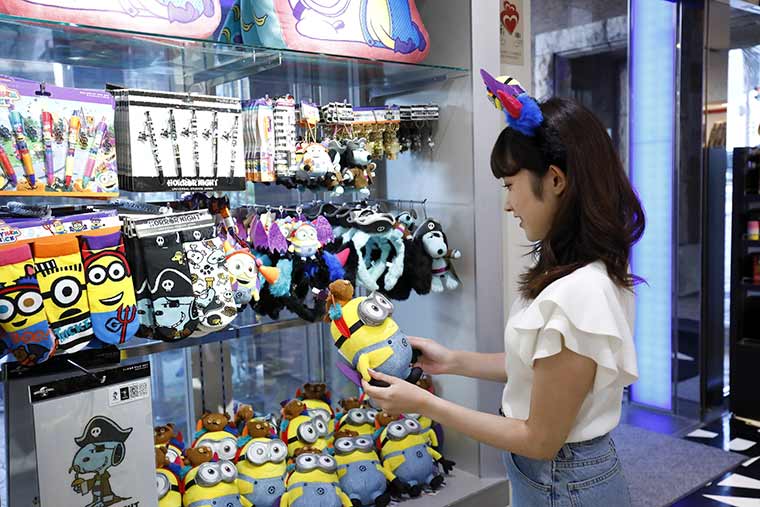 ホテルユニバーサルポート ストア