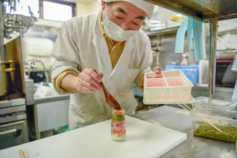 三陸 宮古市「味処海舟」瓶ドン