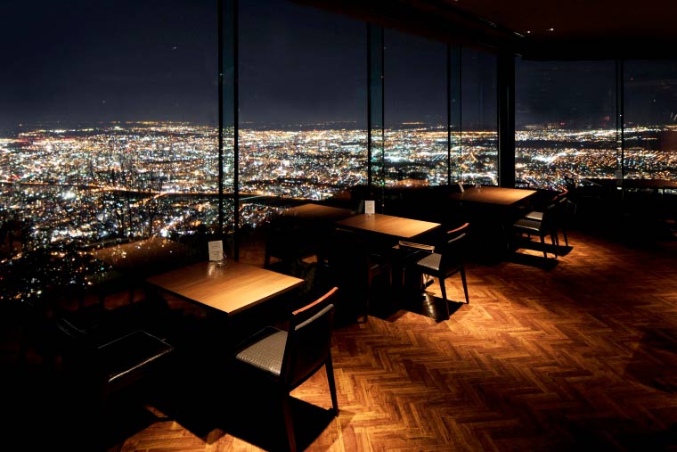 藻岩山　レストラン「THE JEWELS」