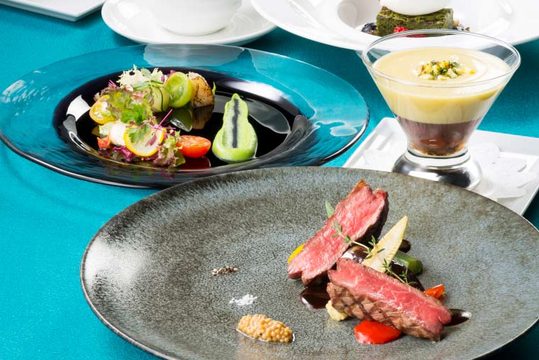 藻岩山　レストラン「THE JEWELS」のディナー