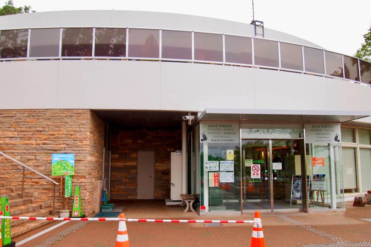 藻岩山のもいわ中腹駅駅舎