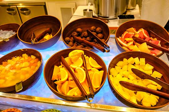 ホテル近鉄ユニバーサル・シティ　朝食ブッフェ　フルーツ