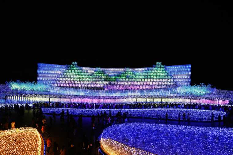 なばなの里イルミネーション