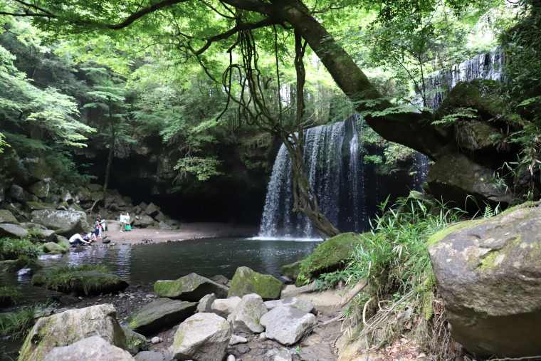 鍋ヶ滝公園にある鍋ヶ滝