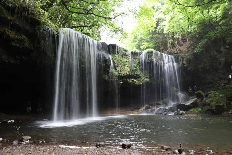 鍋ヶ滝の撮影には三脚の使用がおすすめ