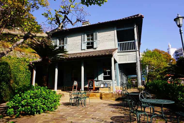 東山手甲十三番館