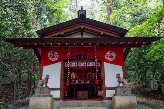 宝登山神社 水神社