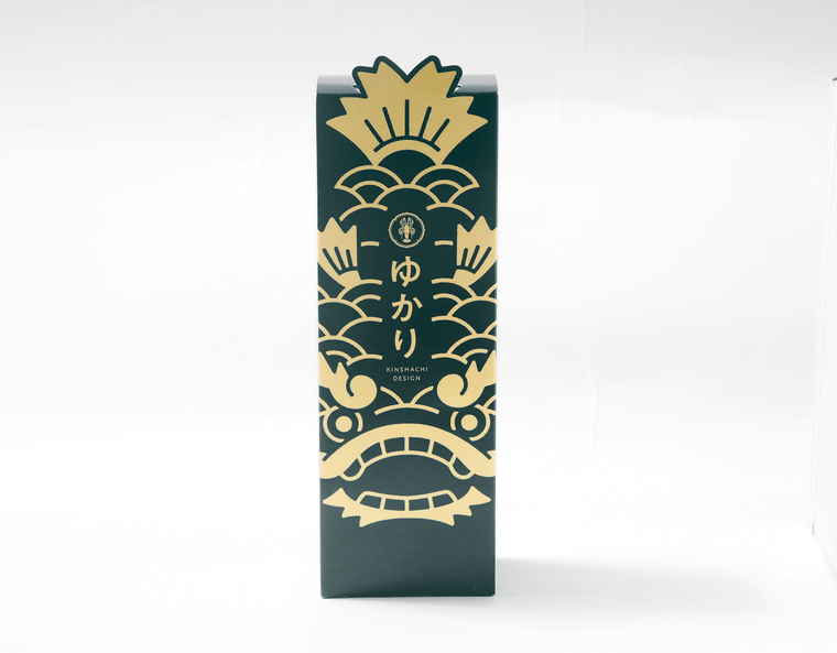 名古屋駅お土産　「金シャチデザイン ゆかり詰合せ箱」