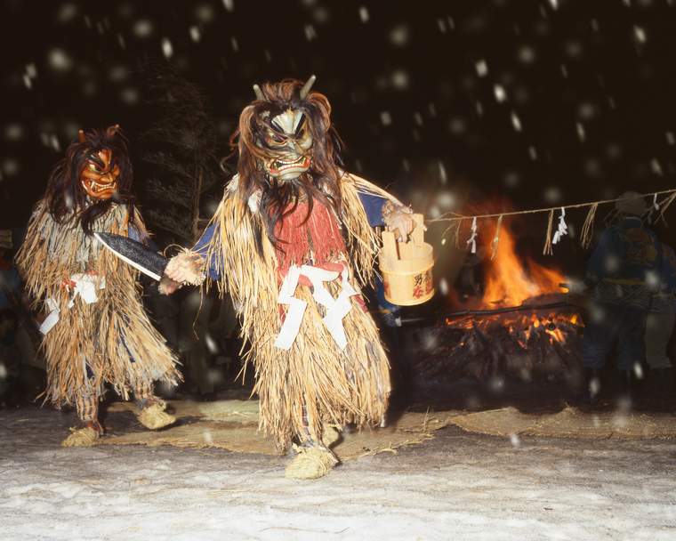 秋田県男鹿半島 「男鹿のなまはげ」「男鹿温泉」