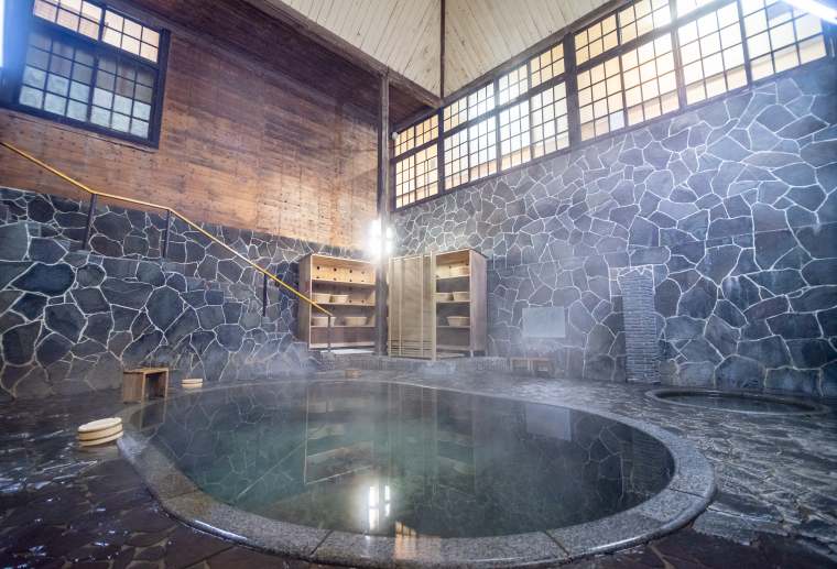 鉛温泉 藤三旅館